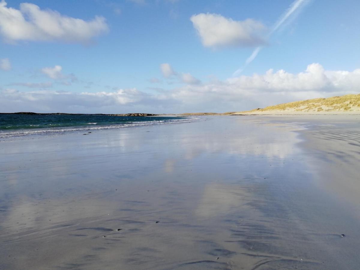 The Fisherman'S Snug Self Catering North Uist Paible Exterior photo